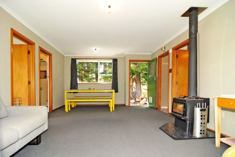 Photo of property in 44 Harwood Street, Harwood, Dunedin, 9077