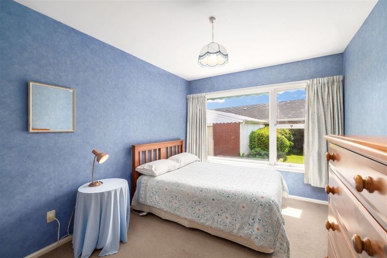 Photo of property in 40 Arlington Street, Burnside, Christchurch, 8053
