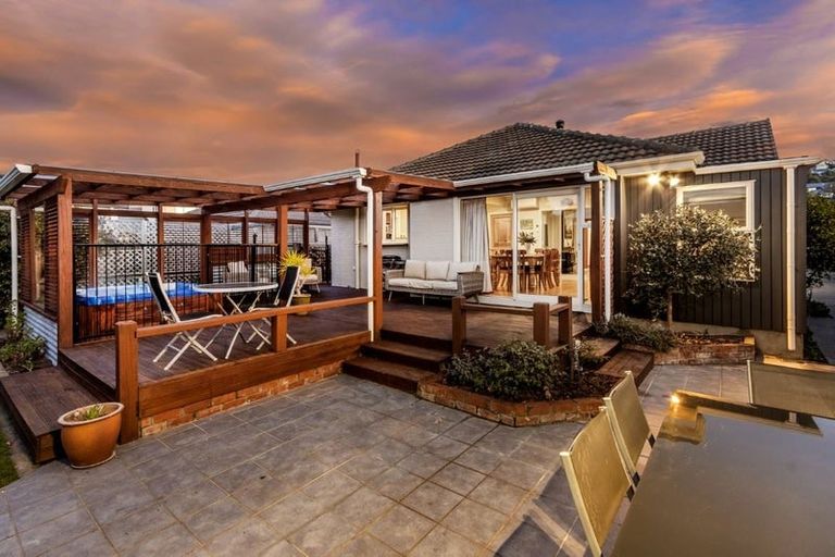 Photo of property in 36 Remuera Avenue, Cashmere, Christchurch, 8022