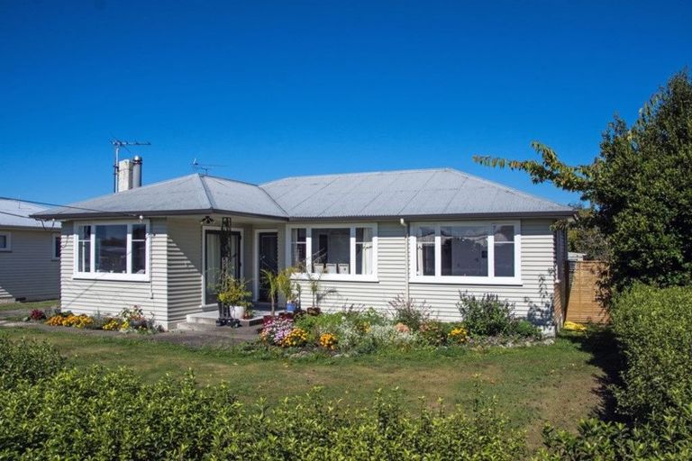 Photo of property in 4 Jellicoe Place, Solway, Masterton, 5810