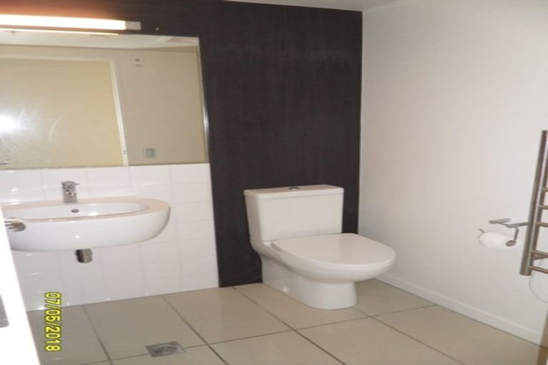 Photo of property in Republic Apartments, 2h/11 Tennyson Street, Te Aro, Wellington, 6011