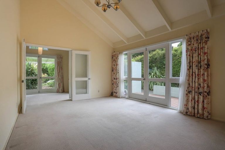 Photo of property in 2/207a Waimea Terrace, Beckenham, Christchurch, 8023