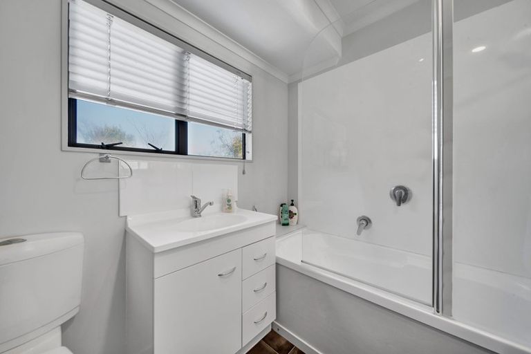 Photo of property in 277 Glover Road, Hawera, 4610