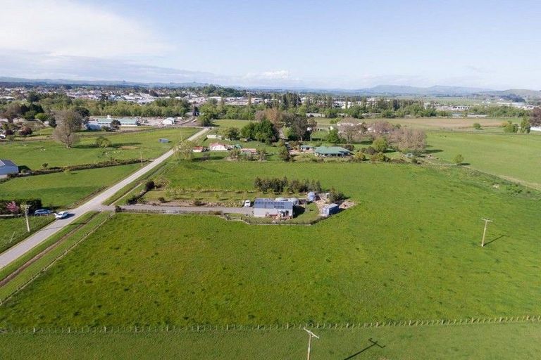 Photo of property in 28c Lindsay Road, Waipukurau, 4283