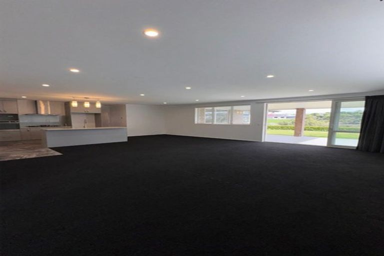 Photo of property in 6 Raithburn Terrace, Pokeno, 2402