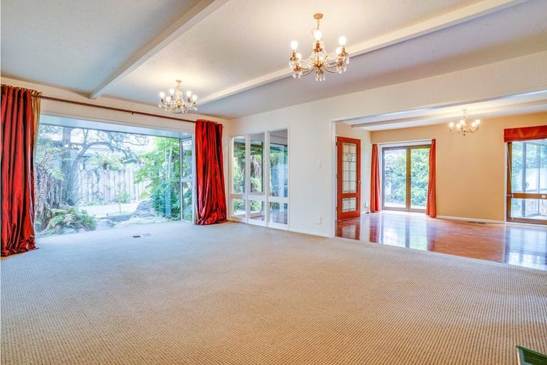 Photo of property in 1/10 Chevron Place, Ilam, Christchurch, 8041