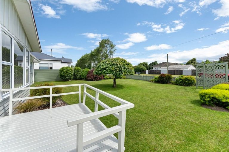 Photo of property in 4 Hall Street, Woodville, 4920