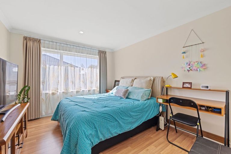 Photo of property in 57 Westpark Drive, Burnside, Christchurch, 8053