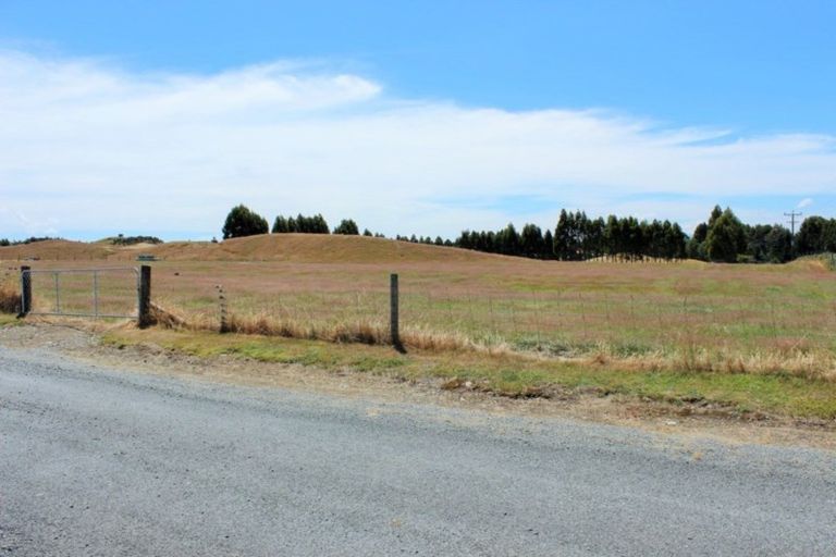 Photo of property in 1085a Hillside-manapouri Road, Manapouri, Te Anau, 9679