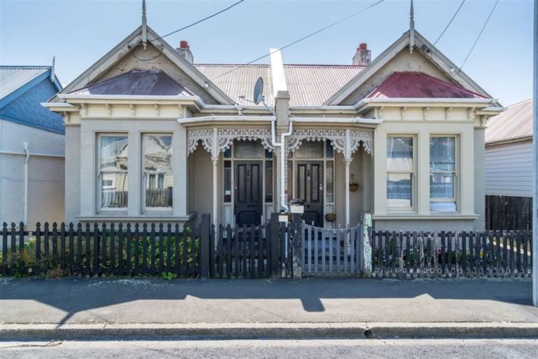 Photo of property in 37 Fitzroy Street, Caversham, Dunedin, 9012