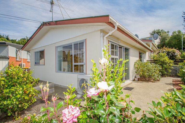 Photo of property in 34a Centennial Avenue, Helensburgh, Dunedin, 9010