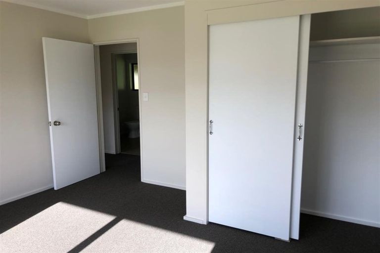 Photo of property in 32 Settlement Road, Papakura, 2110