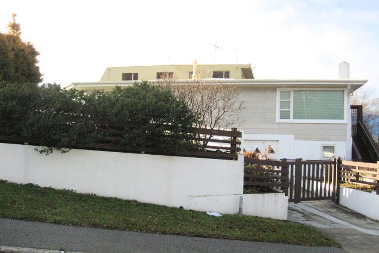 Photo of property in 13 Veint Crescent, Queenstown, 9300