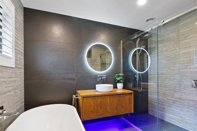 Photo of property in 20 Maddies Road, Kaukapakapa, 0873