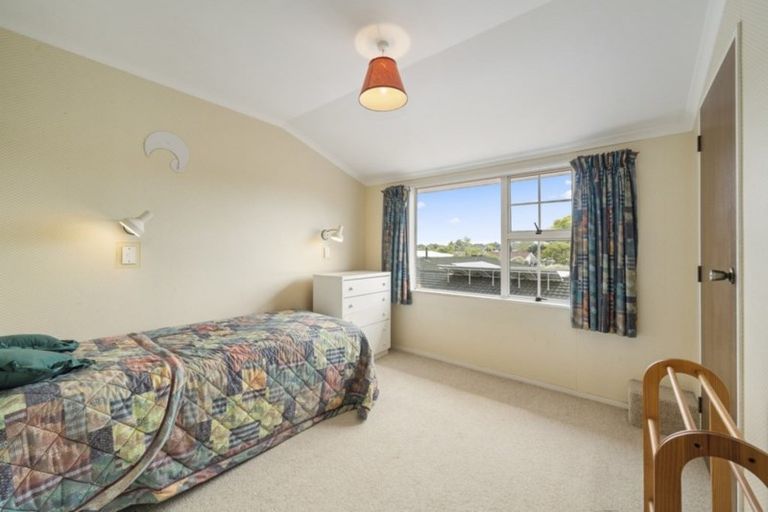 Photo of property in 3 Sharon Place, Awapuni, Palmerston North, 4412