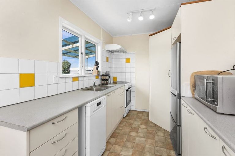 Photo of property in 23 Young Street, Morrinsville, 3300