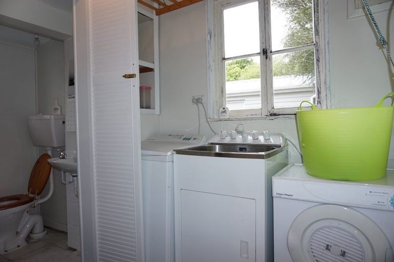 Photo of property in 19 Saint Martins Road, Saint Martins, Christchurch, 8022