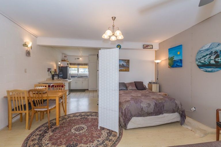 Photo of property in 4/2-4 Himatangi Street, Himatangi Beach, Foxton, 4891