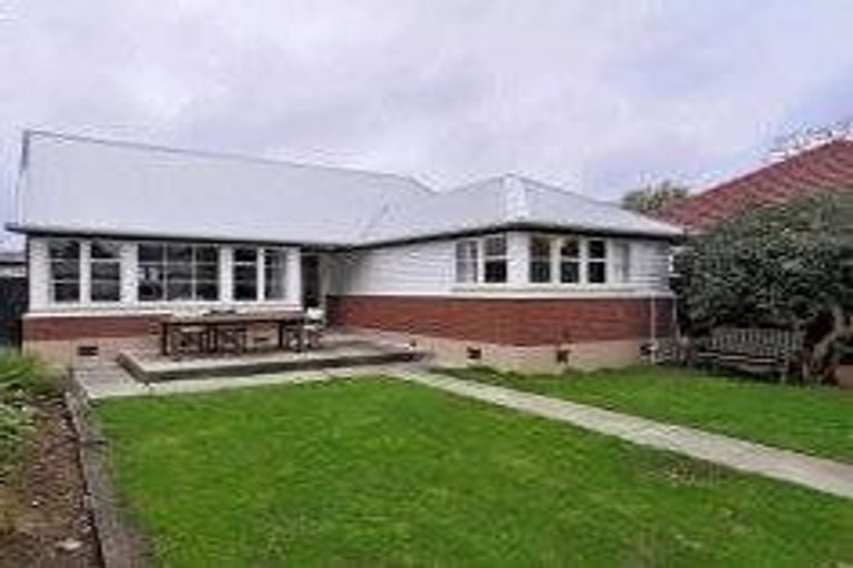 Photo of property in 125 Elizabeth Street, Riccarton, Christchurch, 8041