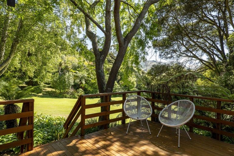 Photo of property in 135 Main Road, Allandale, Governors Bay, 8971