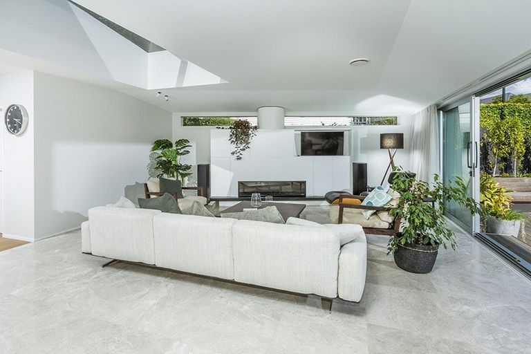 Photo of property in 41a Clifton Road, Hauraki, Auckland, 0622