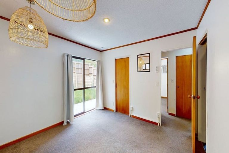 Photo of property in 33 Shirley Street, Karori, Wellington, 6012