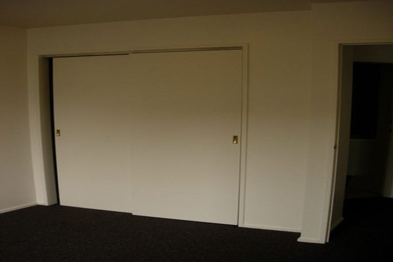 Photo of property in Courtenay Apartments, 406/120 Courtenay Place, Te Aro, Wellington, 6011