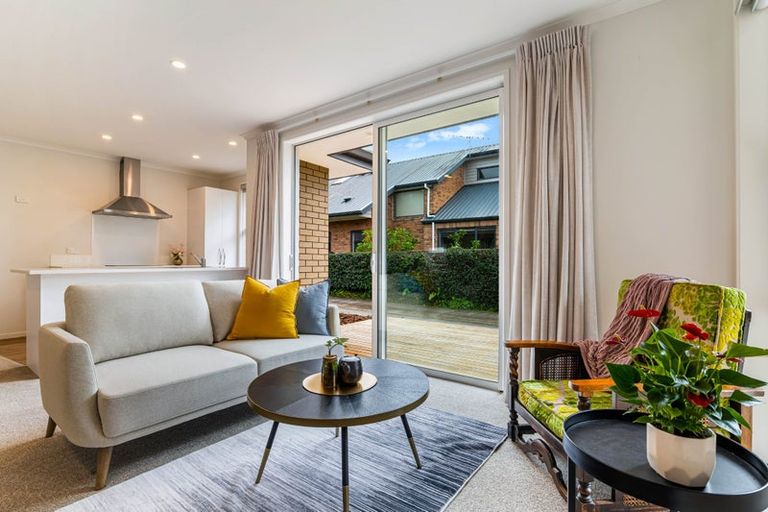 Photo of property in 16b Elizabeth Street, Orewa, 0931