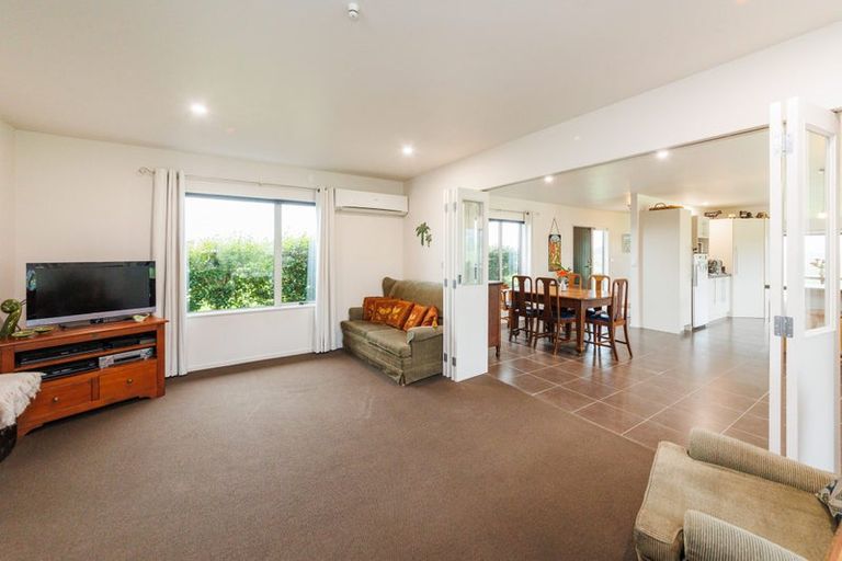 Photo of property in 26 Highland View Drive, Tokomaru, Palmerston North, 4474