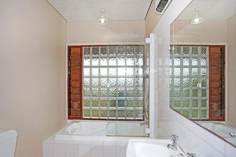 Photo of property in 392 Hillview Road, Bombay, 2675
