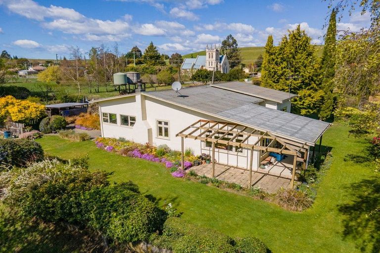 Photo of property in 3492 Kurow Duntroon Road, Duntroon, Oamaru, 9494