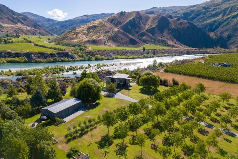 Photo of property in 52 Pearson Road, Cromwell, 9384