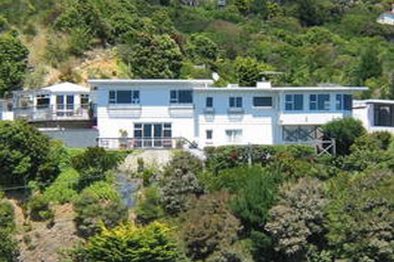 Photo of property in 45 Bayview Road, Paremata, Porirua, 5024