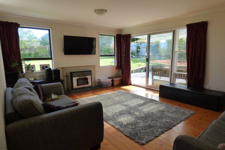 Photo of property in 124 Te Pene Avenue, Titahi Bay, Porirua, 5022