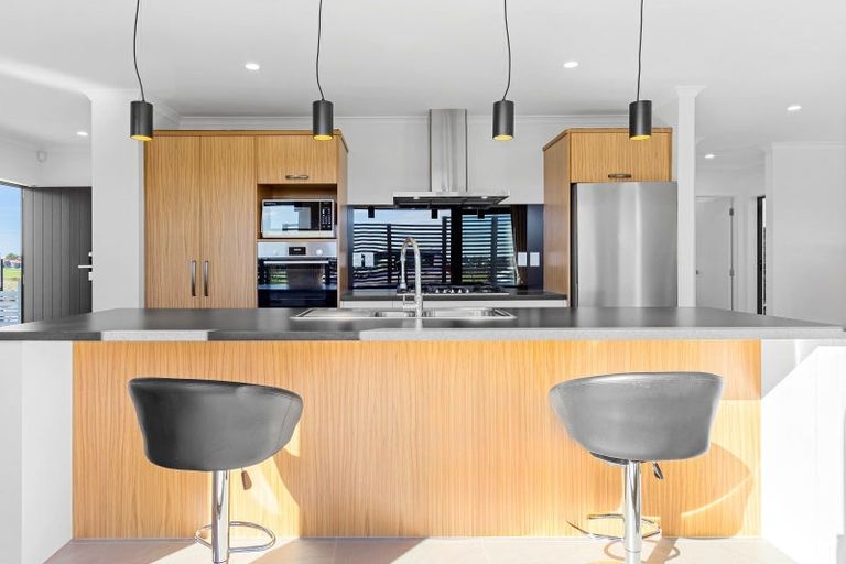 Photo of property in 10 Cogar Terrace, Chartwell, Hamilton, 3210