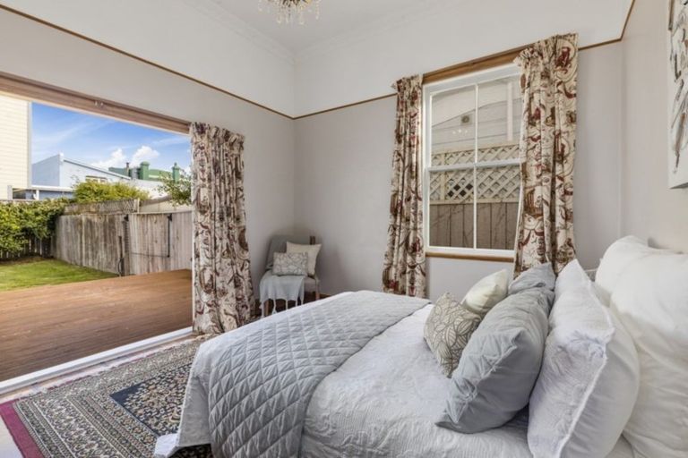 Photo of property in 24 Elizabeth Street, Petone, Lower Hutt, 5012