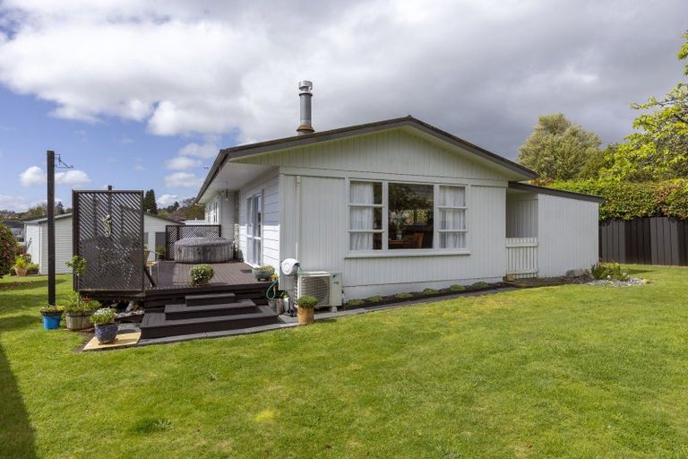 Photo of property in 10 Green Place, Richmond Heights, Taupo, 3330
