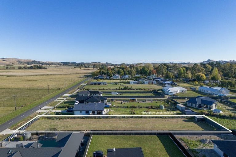 Photo of property in 6 White Road, Otane, 4202