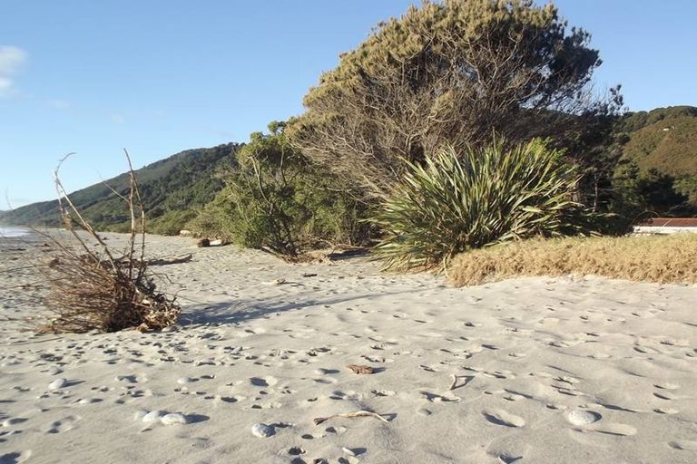 Photo of property in 3 Corbett Street, Hector, 7822