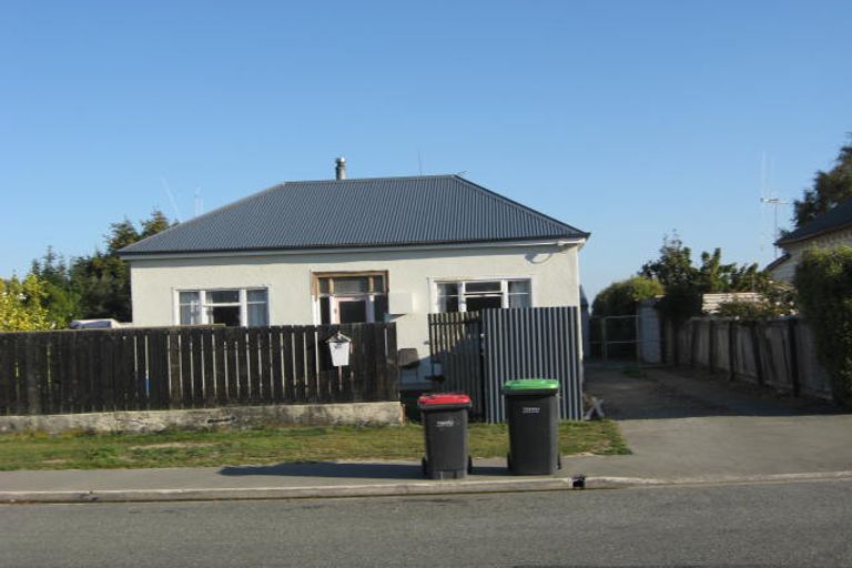 Photo of property in 32 Raymond Street, West End, Timaru, 7910