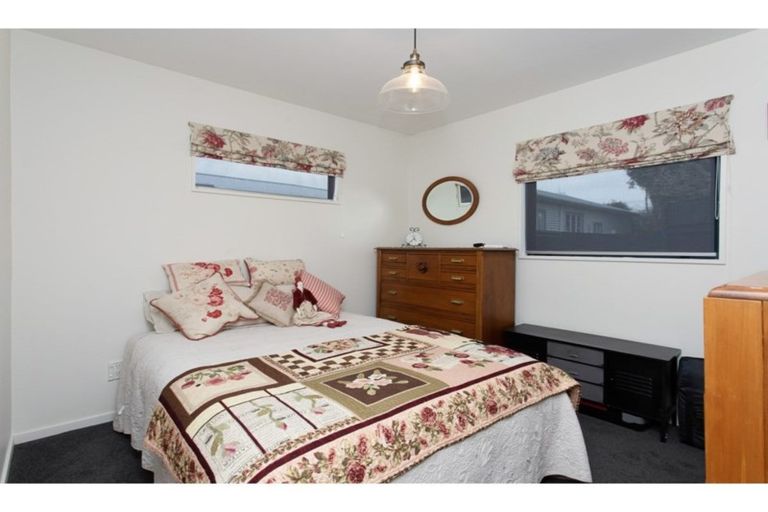 Photo of property in 155a Weston Road, St Albans, Christchurch, 8052