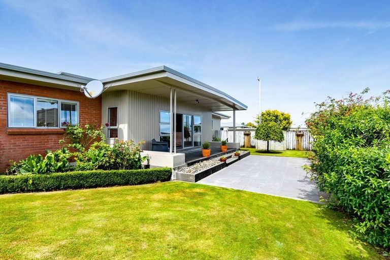 Photo of property in 28 Maire Street, Hawera, 4610