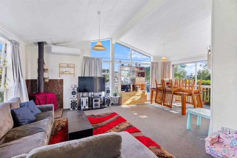 Photo of property in 20a Waitaha Road, Welcome Bay, Tauranga, 3112