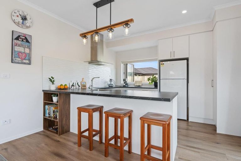 Photo of property in 12 Whatumairangi Way, Owhata, Rotorua, 3010