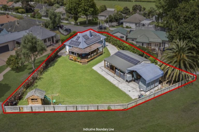 Photo of property in 37 Village Way, Ardmore, Papakura, 2582