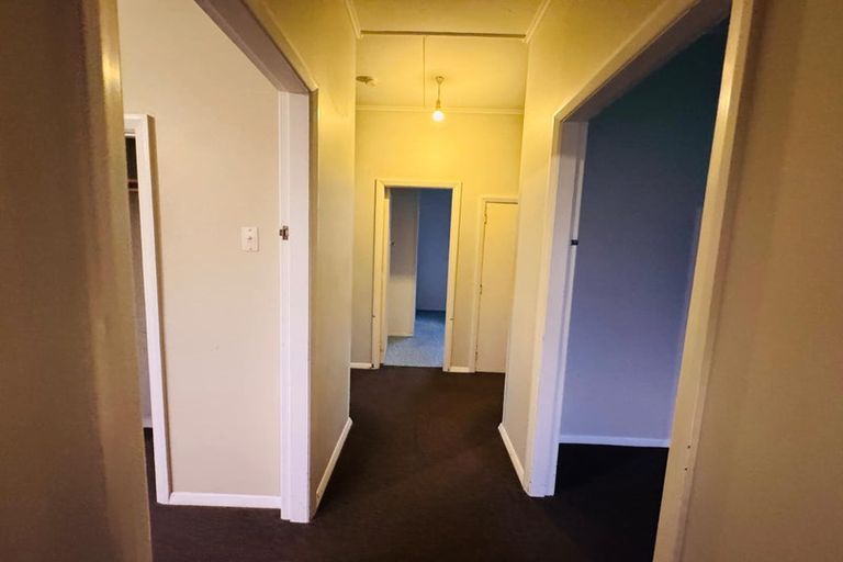 Photo of property in 32 Grey Street, Marton, 4710