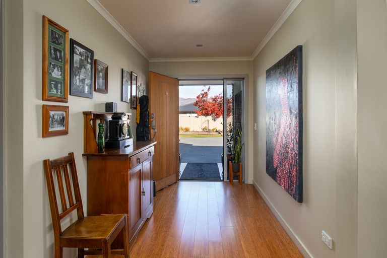 Photo of property in 140 Fache Street, Clyde, 9330