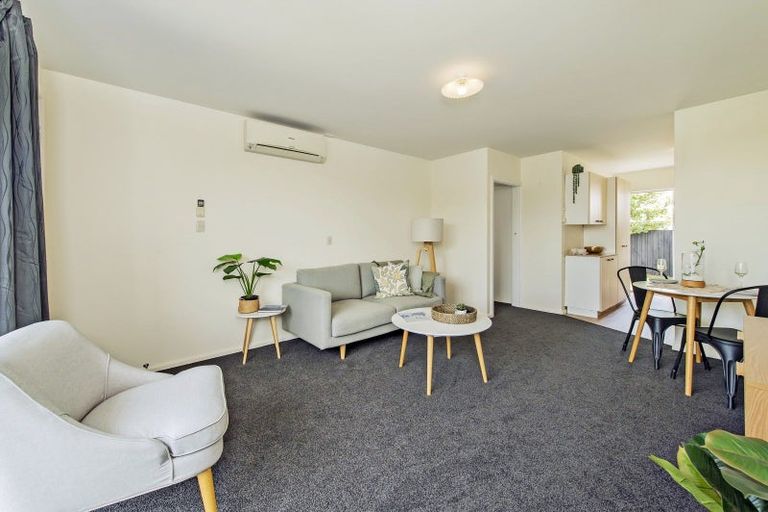Photo of property in 11/20a Dickson Crescent, Hornby, Christchurch, 8042