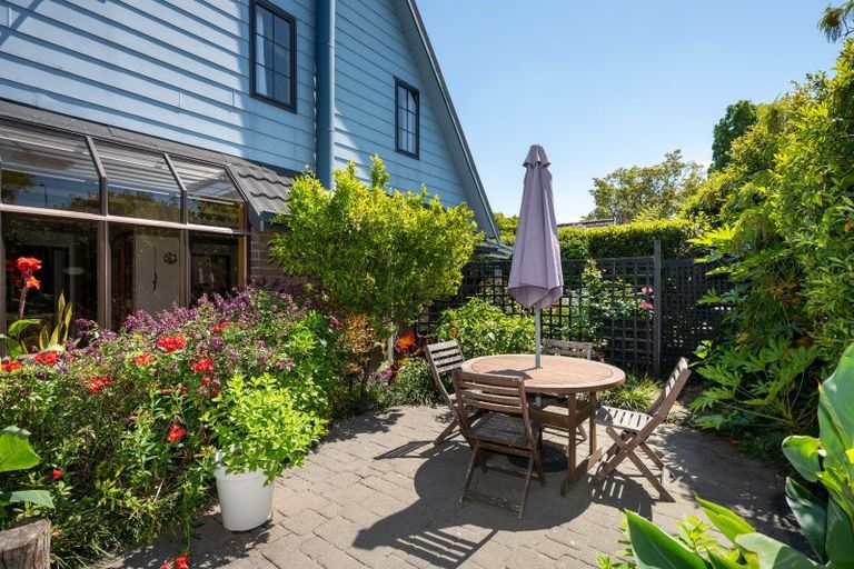 Photo of property in 1228 Howard Street, Parkvale, Hastings, 4122