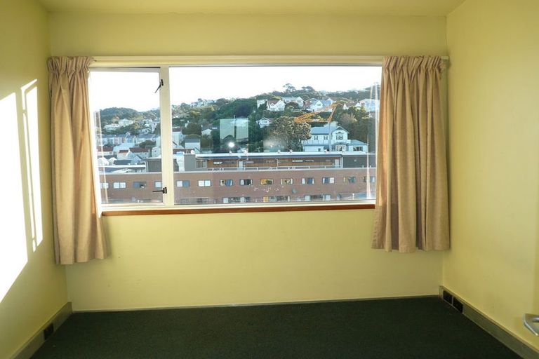 Photo of property in Qba Apartments, 4i/51 Webb Street, Mount Cook, Wellington, 6011